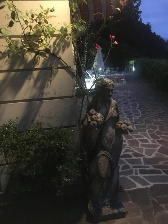 Villa Varenna Exteriér fotografie